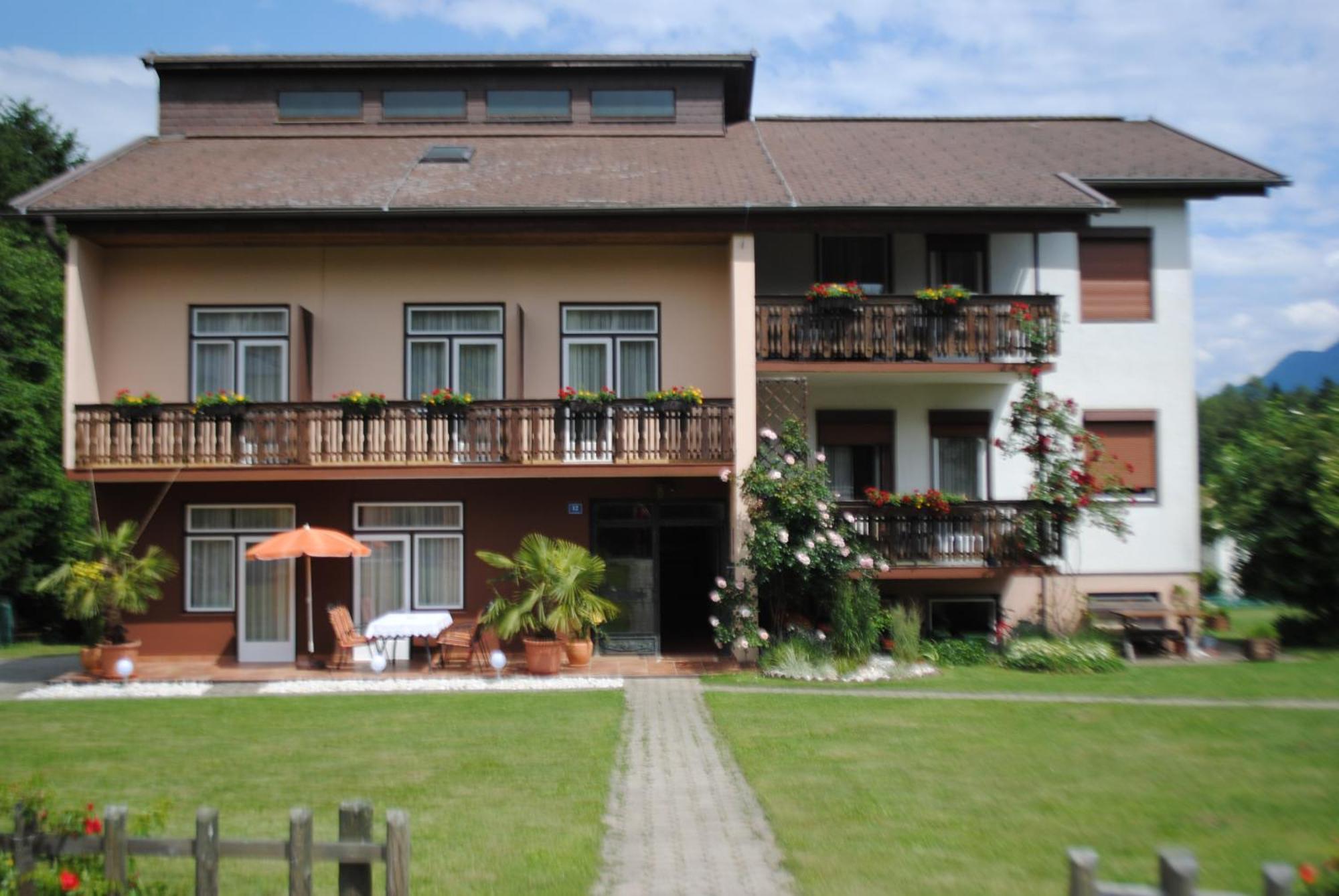 Michor Apartment