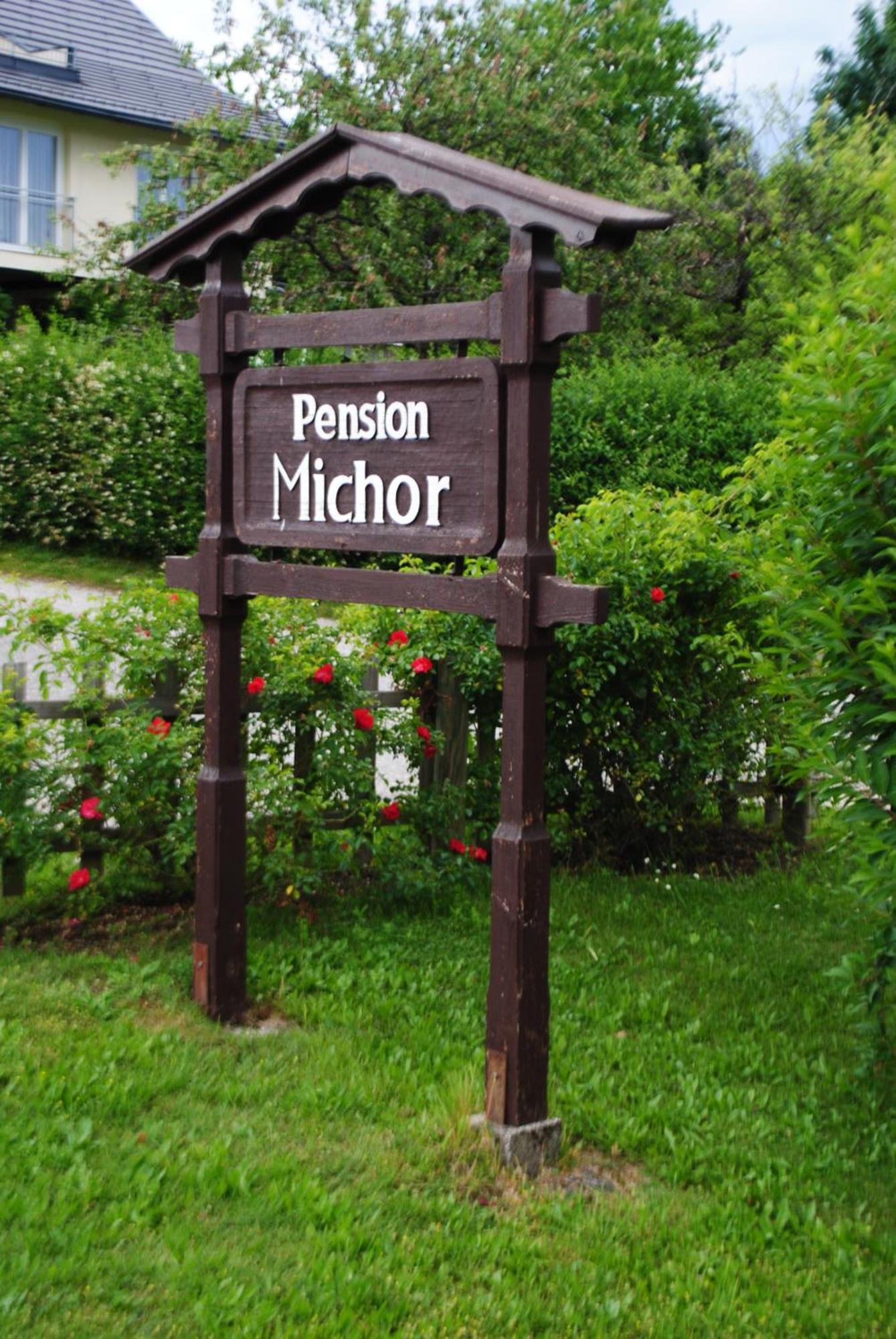 Michor Apartment *